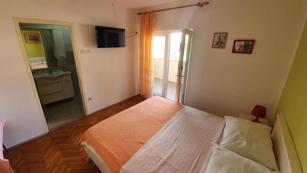 Double Rooms With Terrace Tomica Baška Zewnętrze zdjęcie