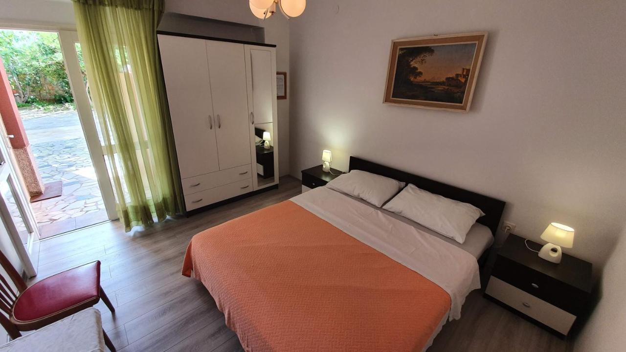 Double Rooms With Terrace Tomica Baška Zewnętrze zdjęcie