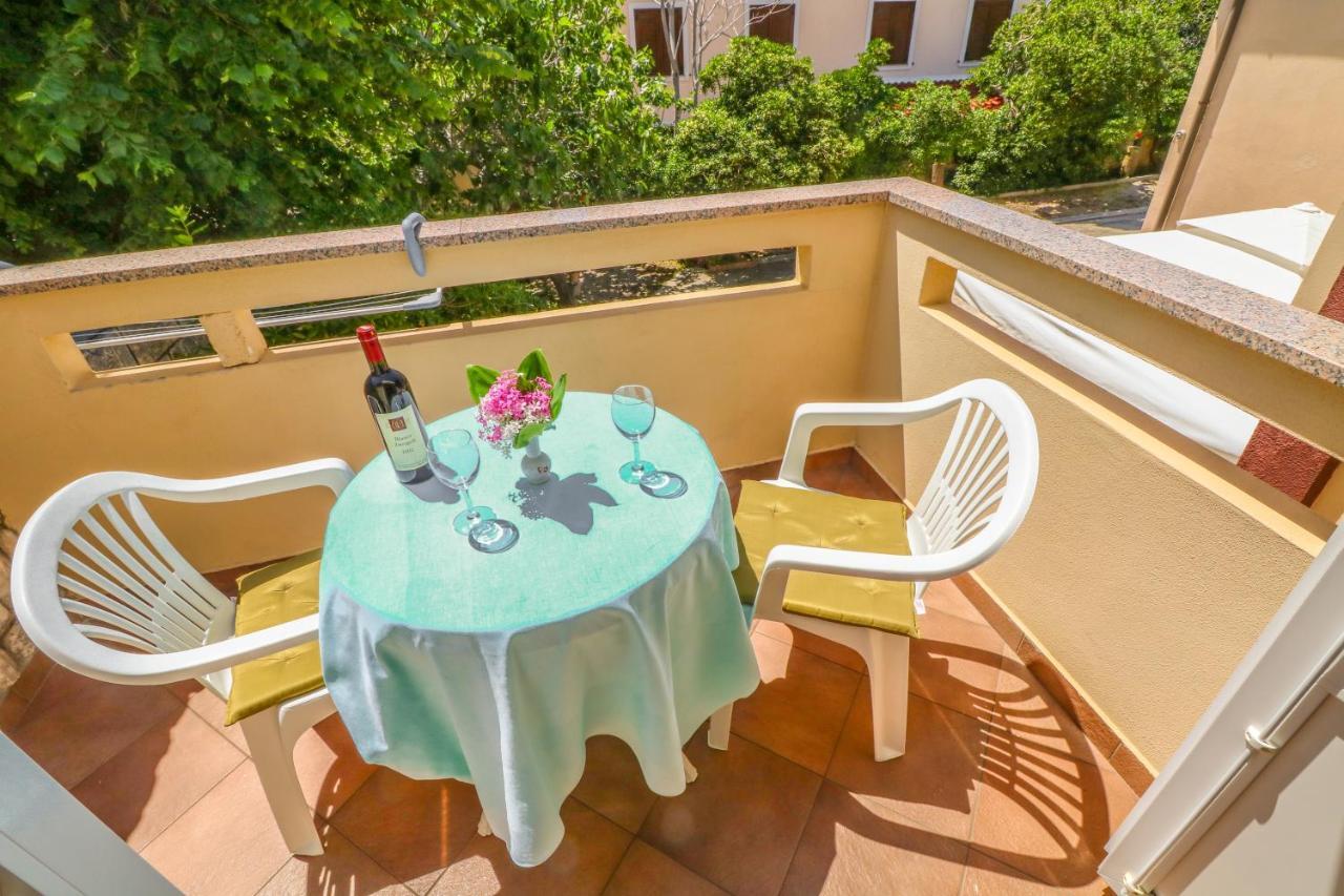 Double Rooms With Terrace Tomica Baška Zewnętrze zdjęcie
